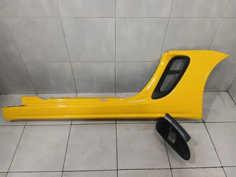 Porsche Boxster Spyder 718 side skirt 982853563 left side sills left