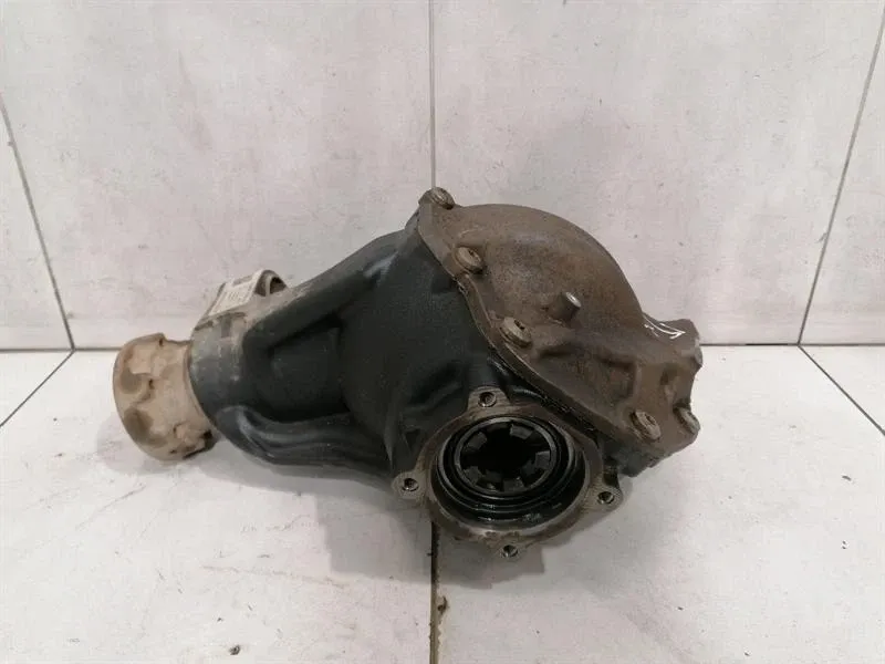 Mercedes W464 18-24 G63 AMG Front Diff A4633303202 Differential Front FAULTY!!