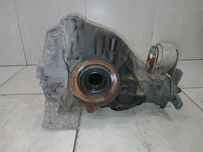 Mercedes C63 AMG W205 Rear Diff A2053500124 Rear Differential 1:2.82
