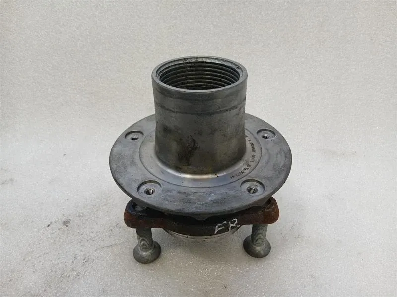 Lamborghini Huracan Left Front Hub 470407613A Wheel Bearing Housing Front Center Lock