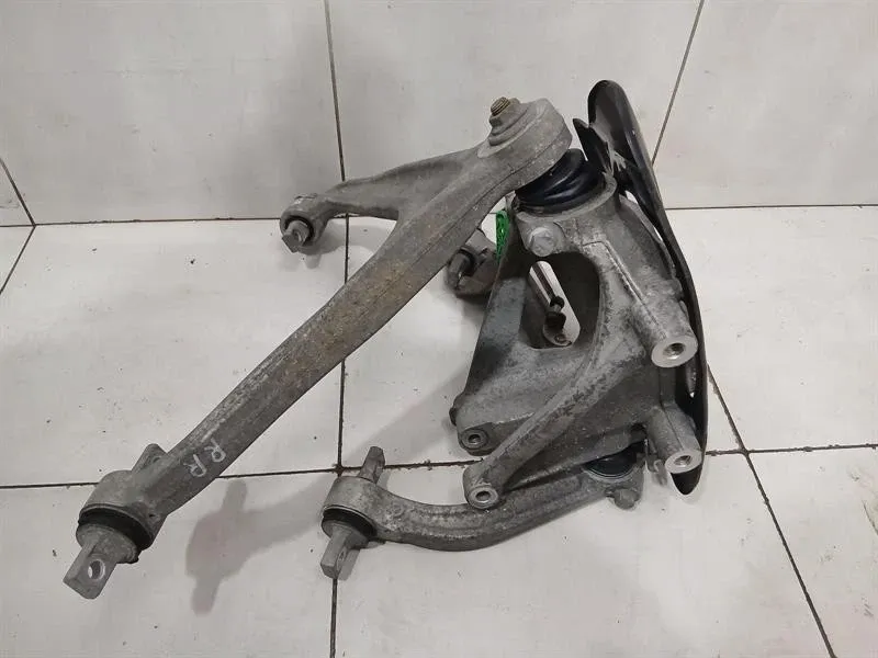 Lamborghini Huracan Left Rear Hub 4T0505433E Wheel Bearing Housing Rear Left SET