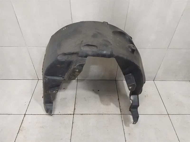 Lamborghini Huracan wheel arch liner 4T0810172C right rear wheel arch cover