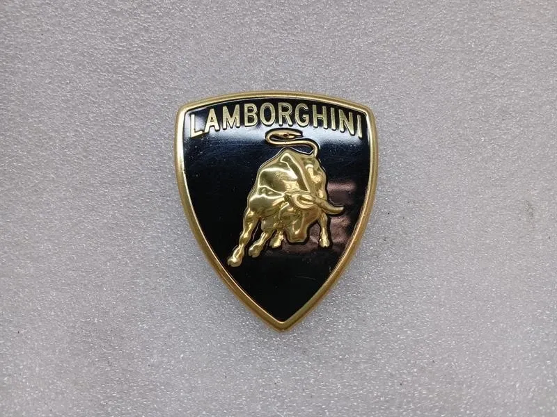 LAMBORGHINI HURACAN PERFORMANTE 4T0853745A LAMBORGHINI EMBLEM Front LOGO