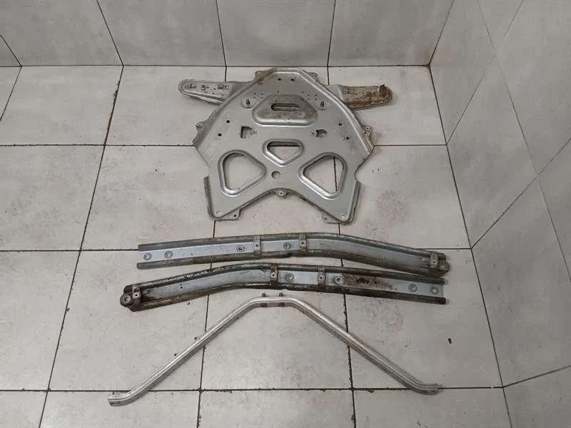 Porsche Boxster Spyder 718 holder bracket 98133126113 holder carrier set set