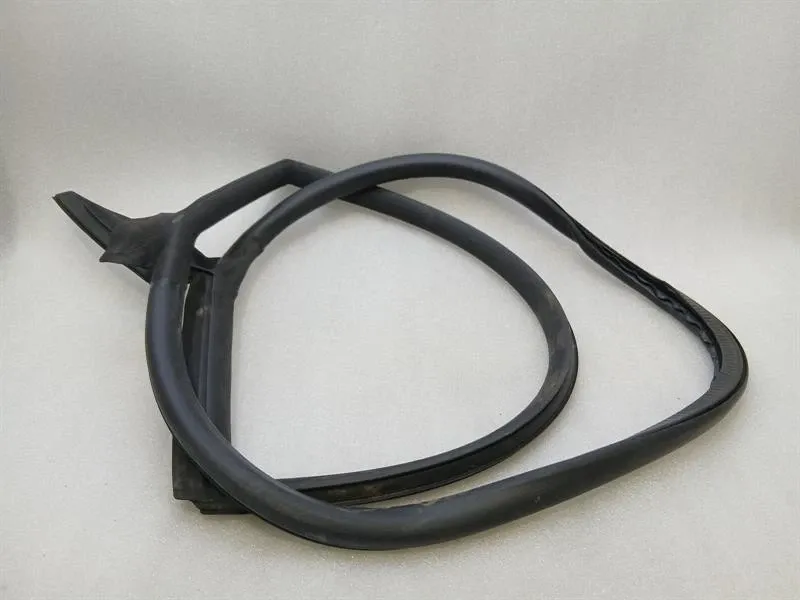 Lamborghini Huracan Performante Door Seal 4T8831707B Left Door Seals