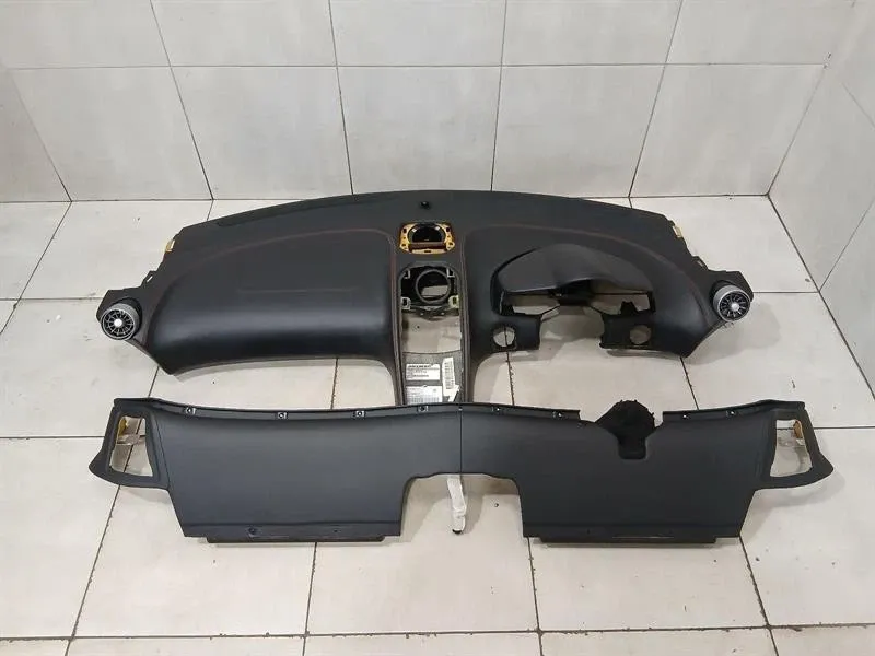 McLaren 650S Spider 14-17 Dashboard RHD RIGHT HAND DRIVE Set 11N3529CP