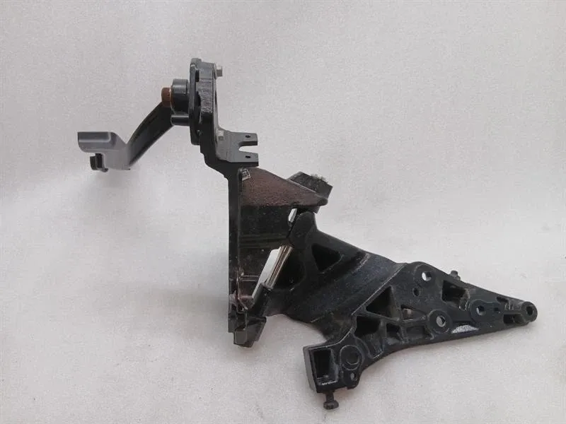 McLaren 650S Spider 14-17 11A5535CP RH DOOR HINGE DOOR HINGE Right