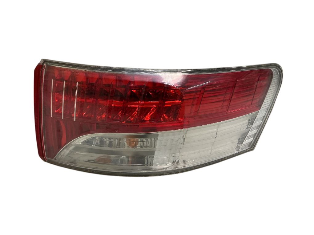 8155105260 Tail light, right TOYOTA AVENSIS (T270) (2009-2018)