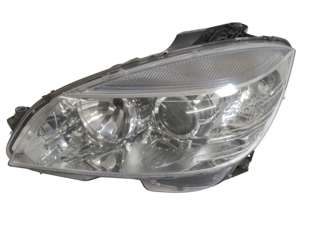 A2048208361 A2048200161 A2049065103 Headlight left MERCEDES-BENZ C-CLASS (W204) (2007-2013)