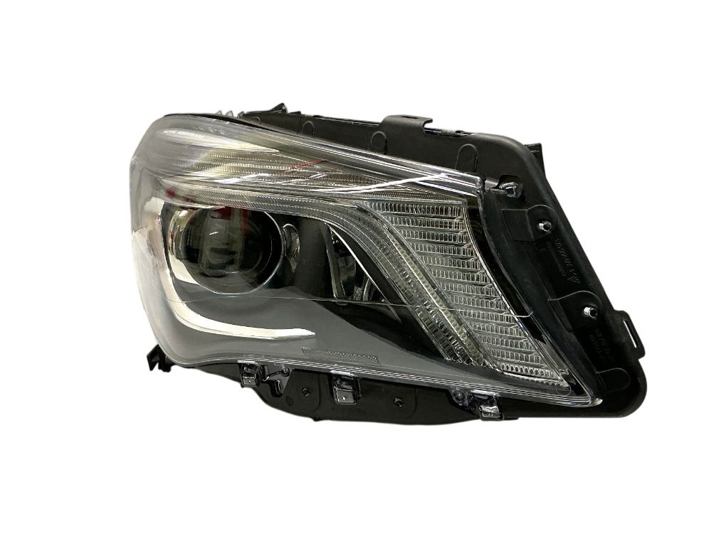 A1179064600 Headlight right MERCEDES-BENZ CLA (C117, X117) (2013-2019)