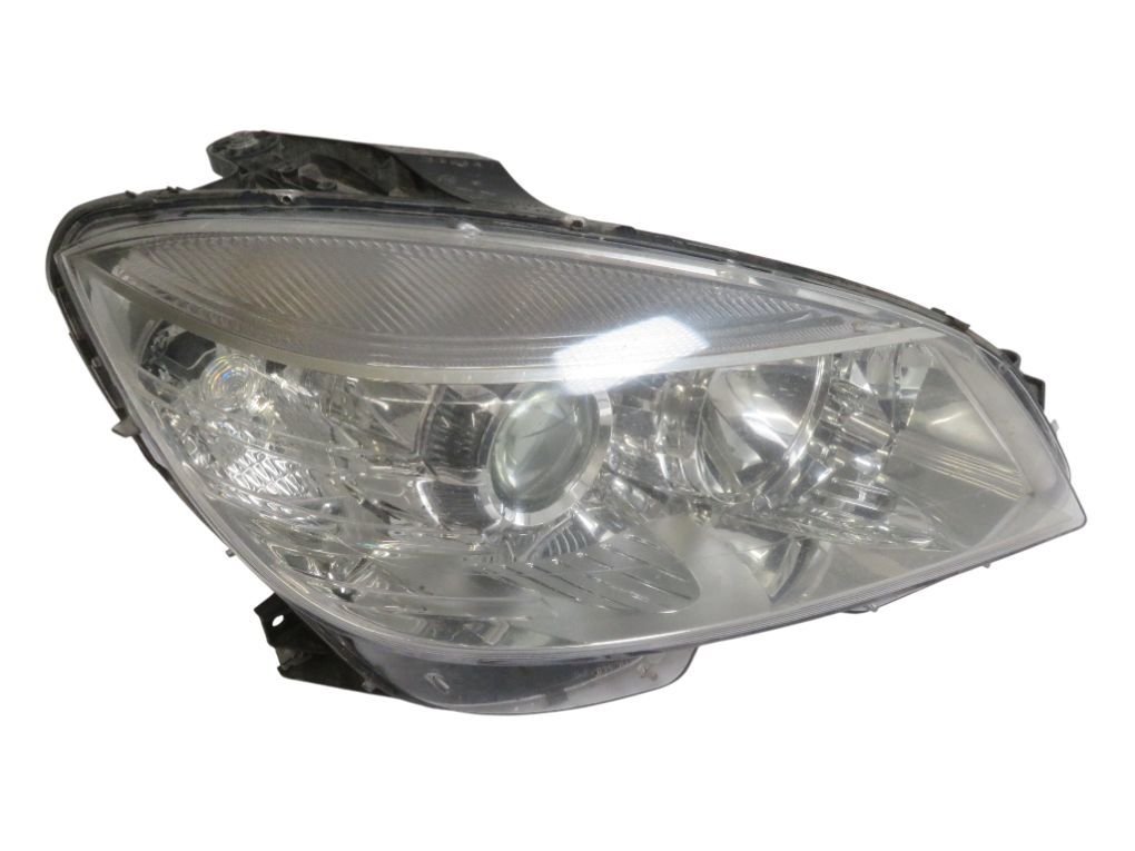 A2048200261 A2048208461 A2049065203 Headlight right MERCEDES-BENZ C-CLASS (W204) (2007-2013)