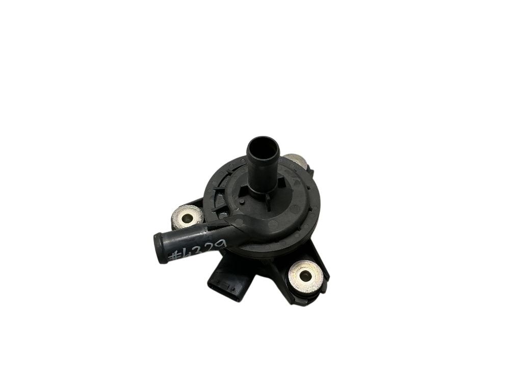 21141010420 Coolant Circulation Pump MITSUBISHI OUTLANDER III (GG, GF, ZJ, ZK, ZL) (2012-2021)