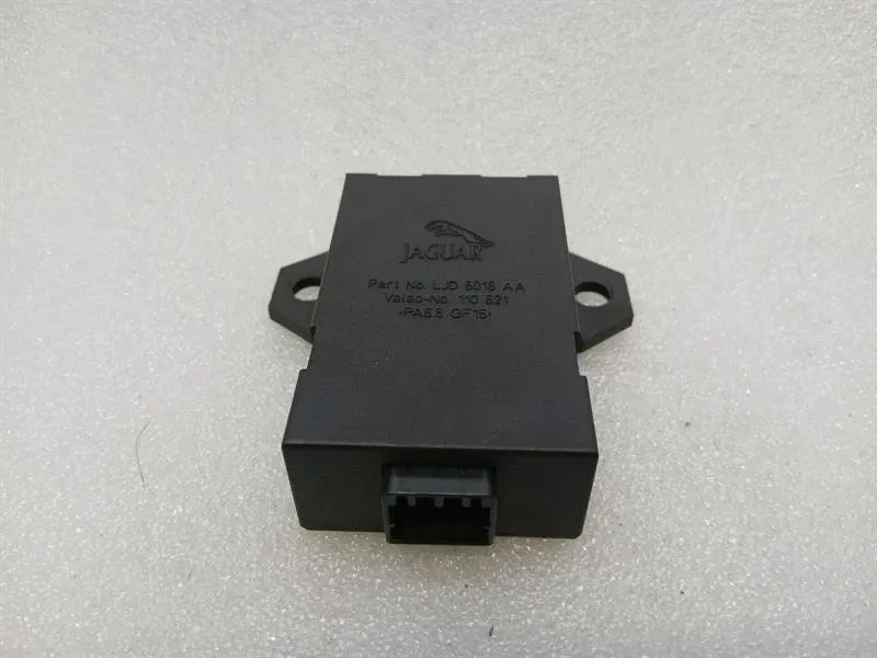 Aston Martin Vanquish S 04-07 V12 Electronic Module LJD5018AA Control Unit RAIN