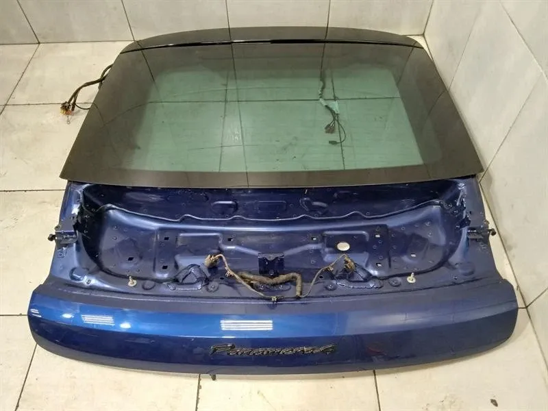 Porsche Panamera 976 G3 2024-2026 Boot Lid 976827025BY Tailgate