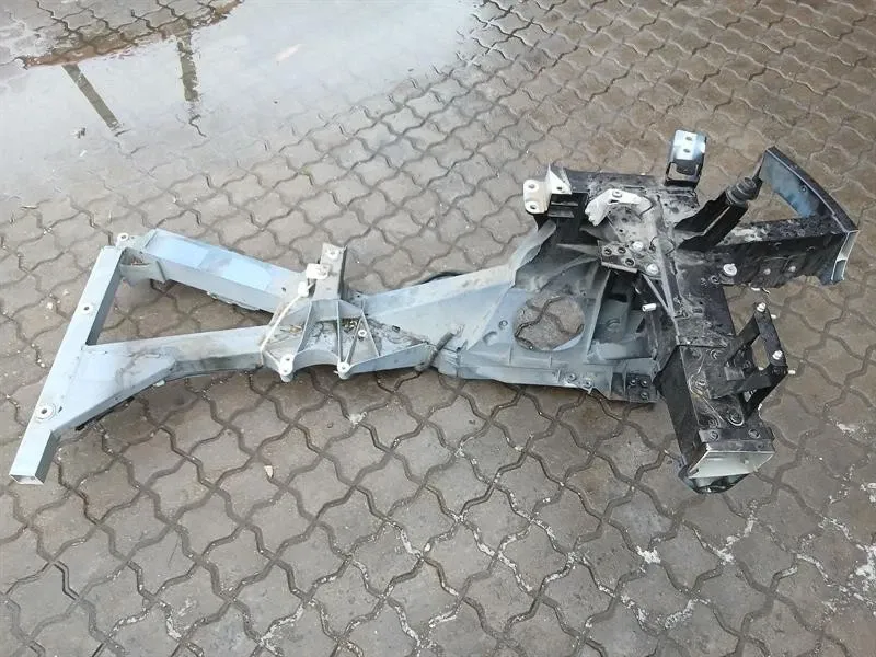 Ferrari F8 F142MFL Rear Subframe Right Side 985864411 Rear Axle Right Side