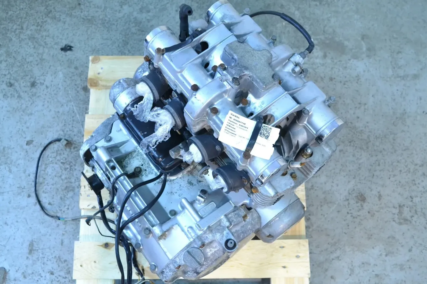 SUZUKI GS Engine 0.65 Petrol 53kw 1981 26607118