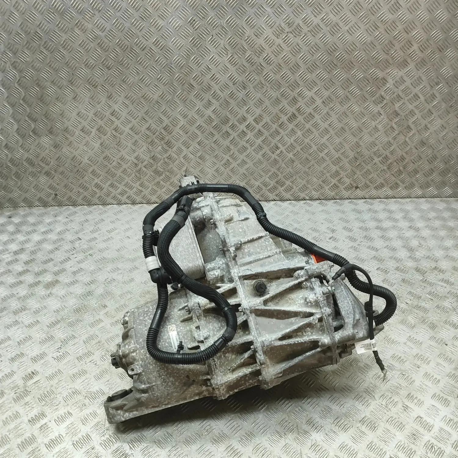 TESLA MODEL 3 Engine Motor 1120980-00-D Electricity 340kW 2019 32802071