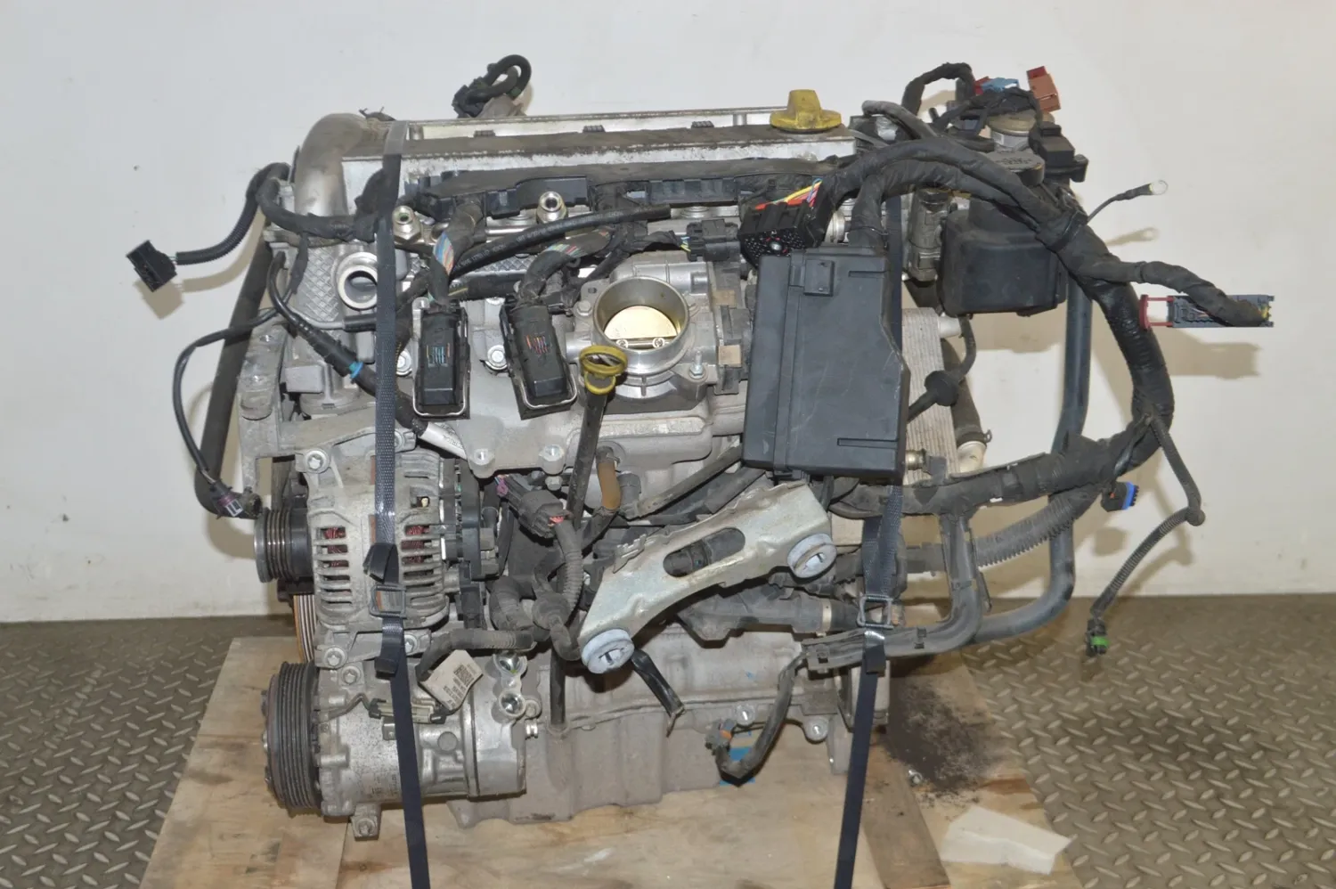 Saab 9-3 Engine A20NEL 2.0 Petrol 110kW Cabrio 1.8t BioPower 2012 RHD 13563625