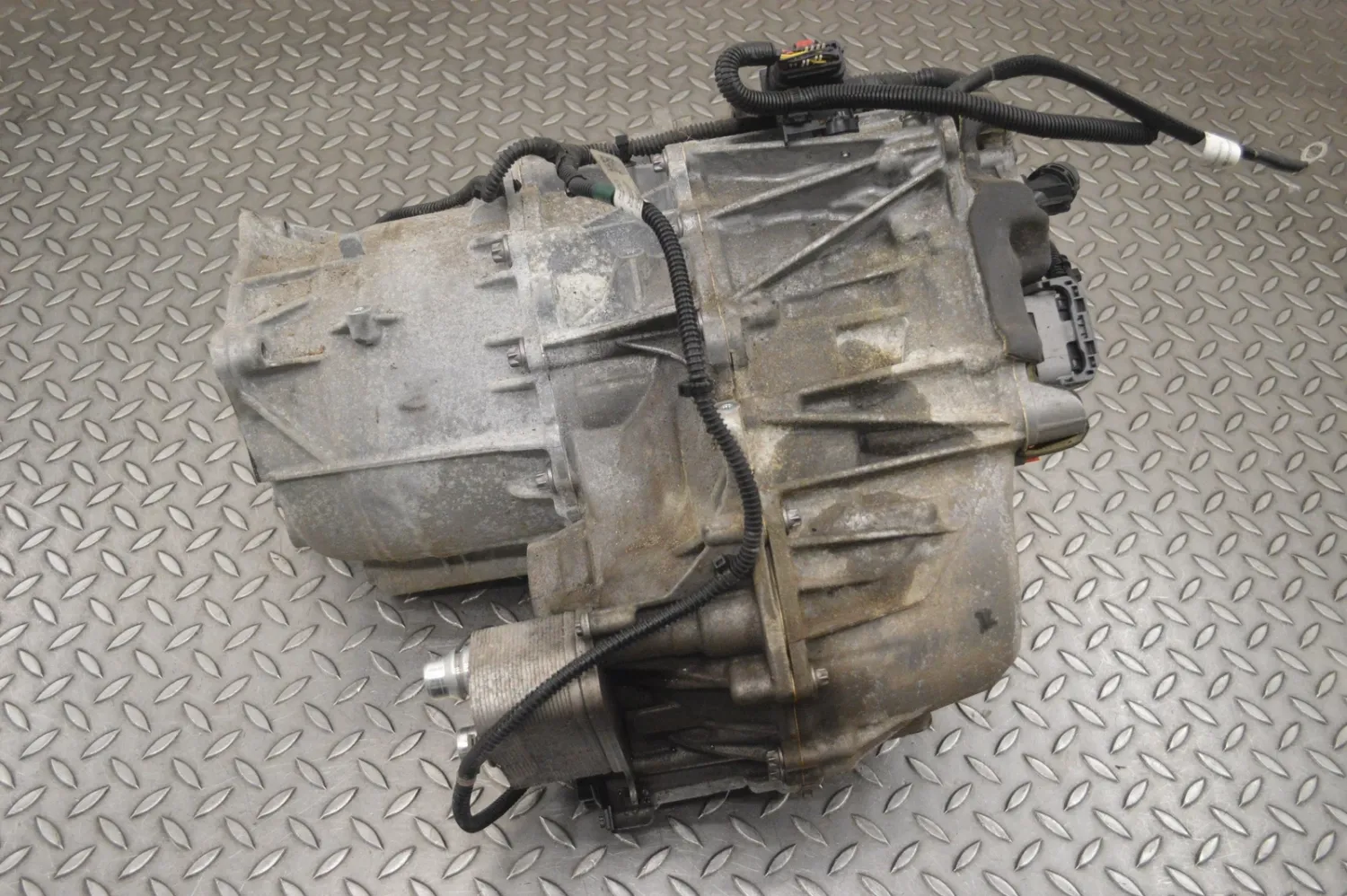 Tesla Model X P100D Front Motor Electric 1478120-00-A 2020 RHD 24768798