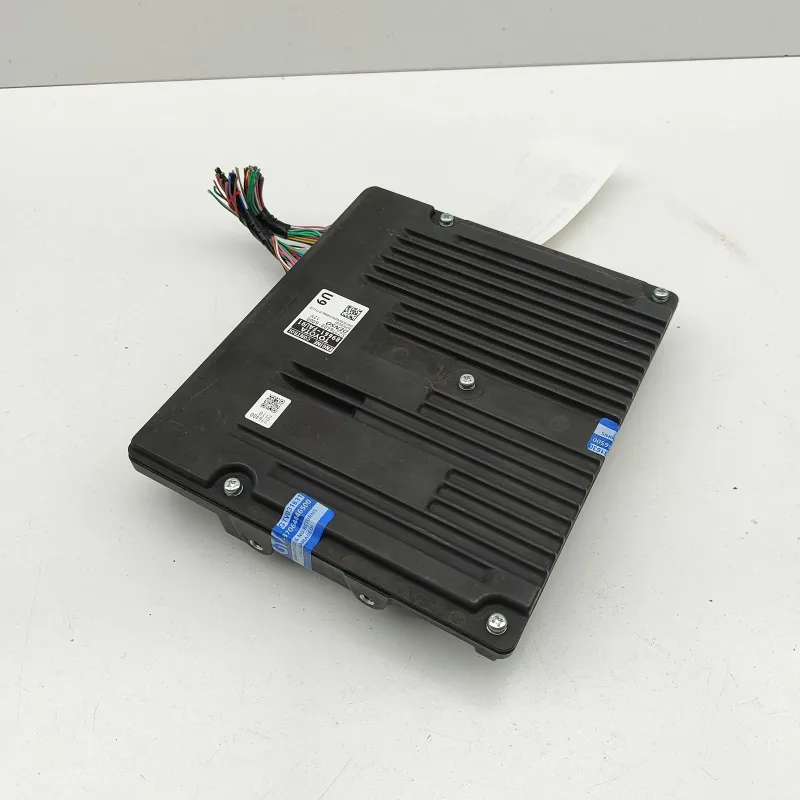 TOYOTA HILUX MK8 Pick-up N1 Engine Control Unit 89661-FAU91 2.8 Diesel 31239500