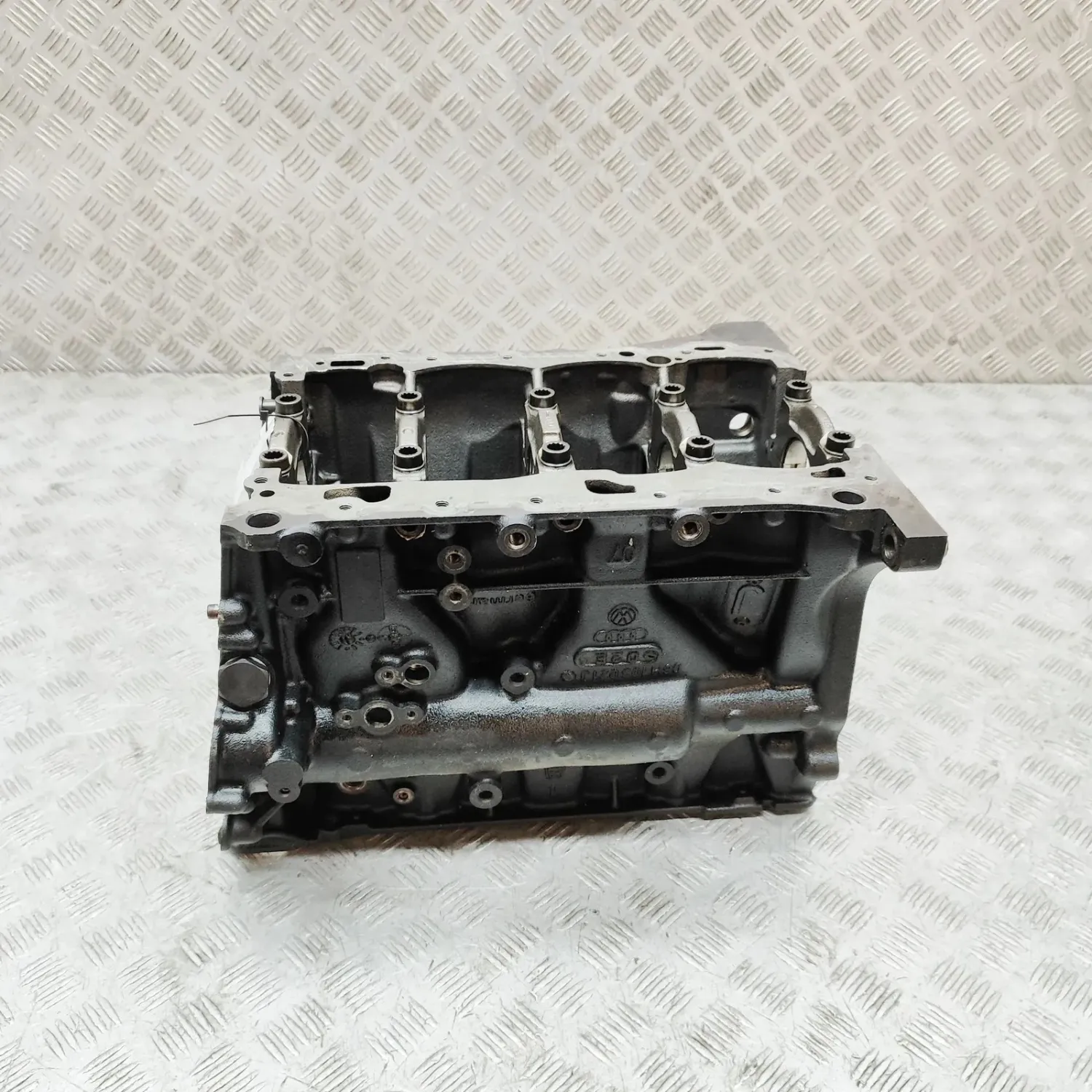 VW PASSAT Variant B7 365 Engine Block 06H103021J 1.8 Petrol 118kw 2010 33150323