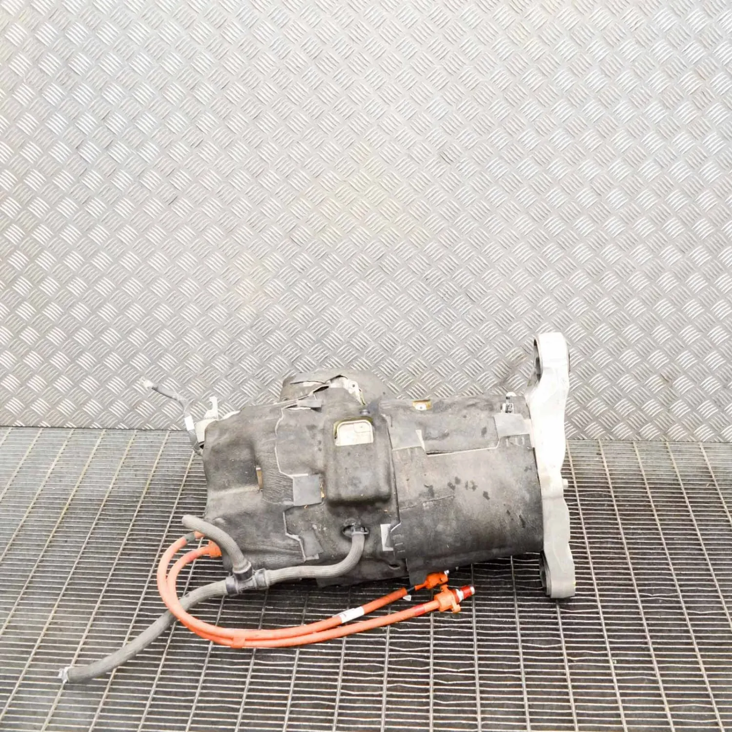2018 Tesla Model X P100D 1042706-00-B 1035000-01-J Front Electric Motor
