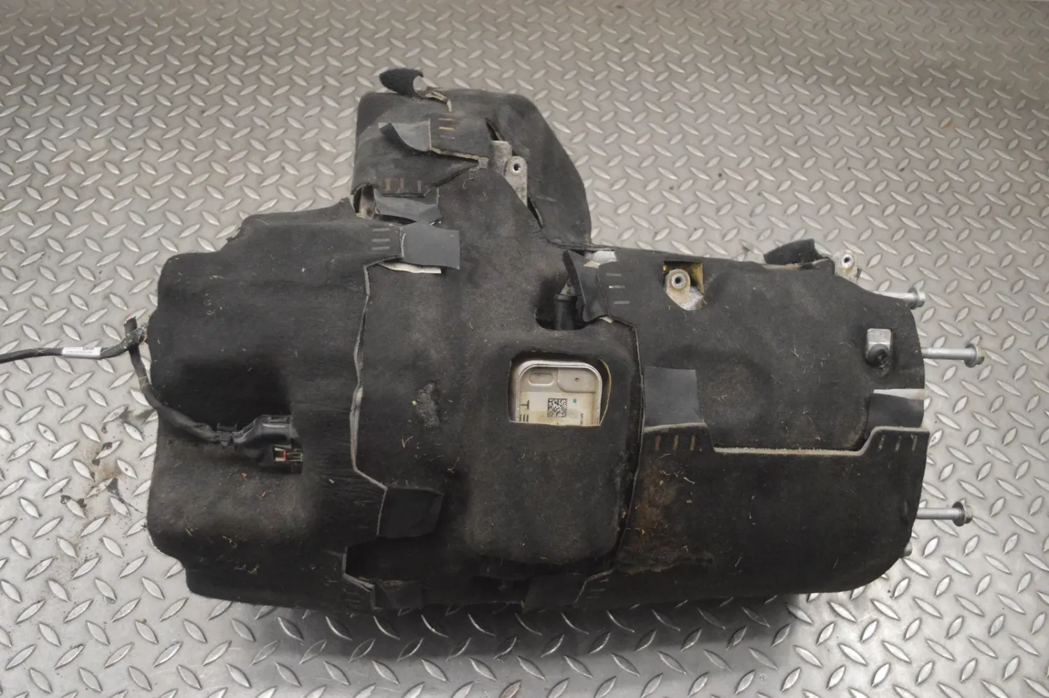 Tesla Model X Front Motor 1035000-01-J 1035300-00-E P100D 2019 RHD 25165729