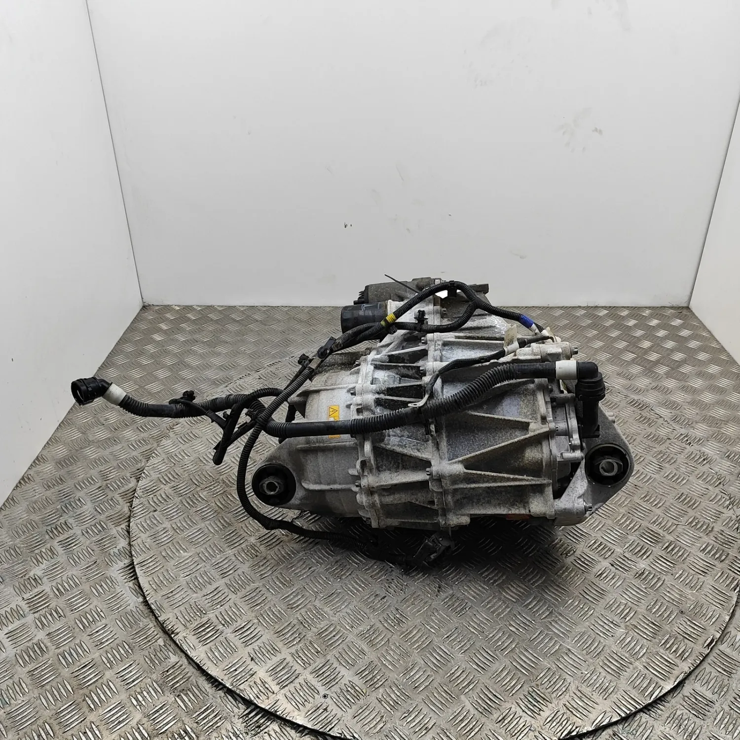 TESLA MODEL 3 Front Engine Motor 1120960-20-G Electricity 324kw 2021 26830542