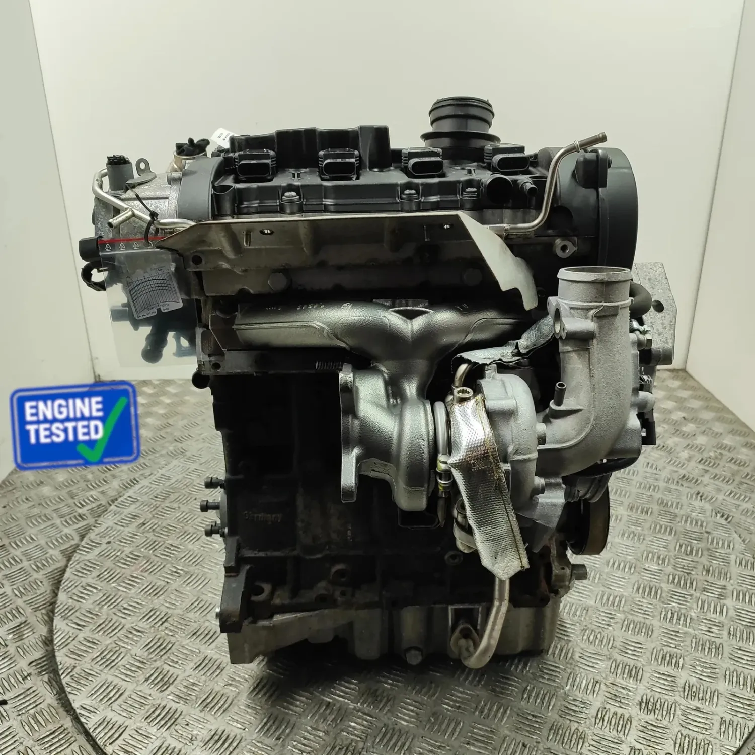 VW GOLF R Mk6 5K Engine Motor CDL 2.0 Petrol 195kw 2010 33025203
