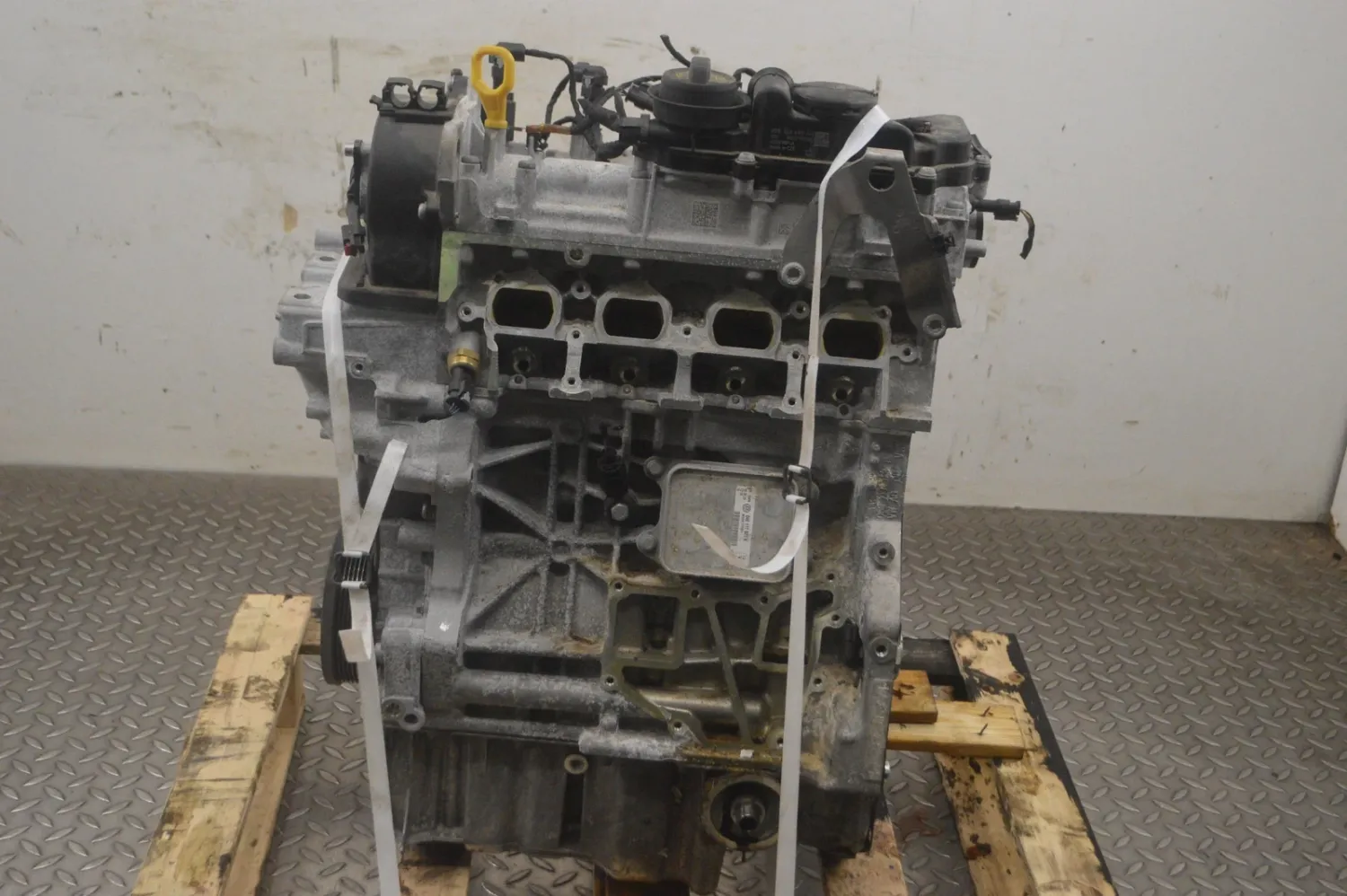 VW Golf Engine Motor DPB 1.5 Petrol 96kW mk8 1.5 TSI 2022 RHD 25311601