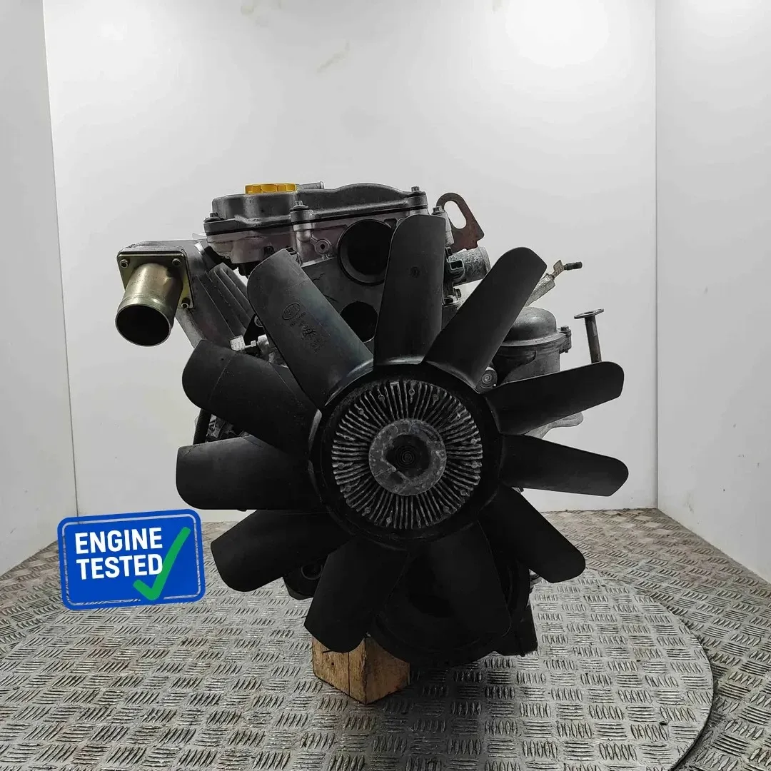 Land Rover Defender L315 Station Wagenmotor Motor 15p 2,5 Diesel 90 kW 31194418