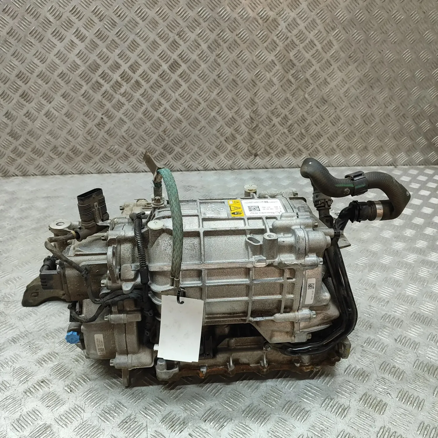 MERCEDES-BENZ EQB X243 Rear Engine Motor A2433408802 Electricity 215kW 2022