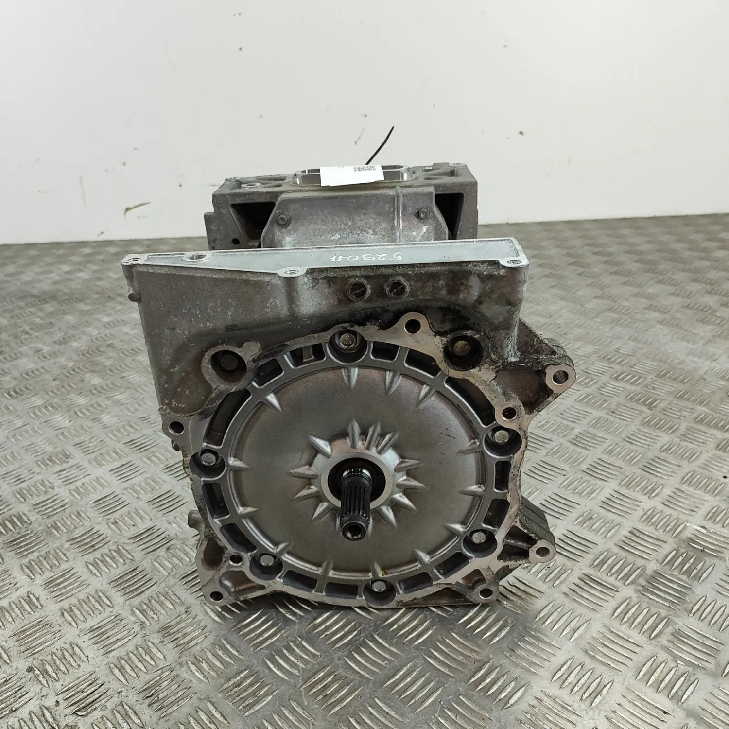 NISSAN LEAF ZE1 Engine Motor EM57 Electricity 110kW 2019 30390383