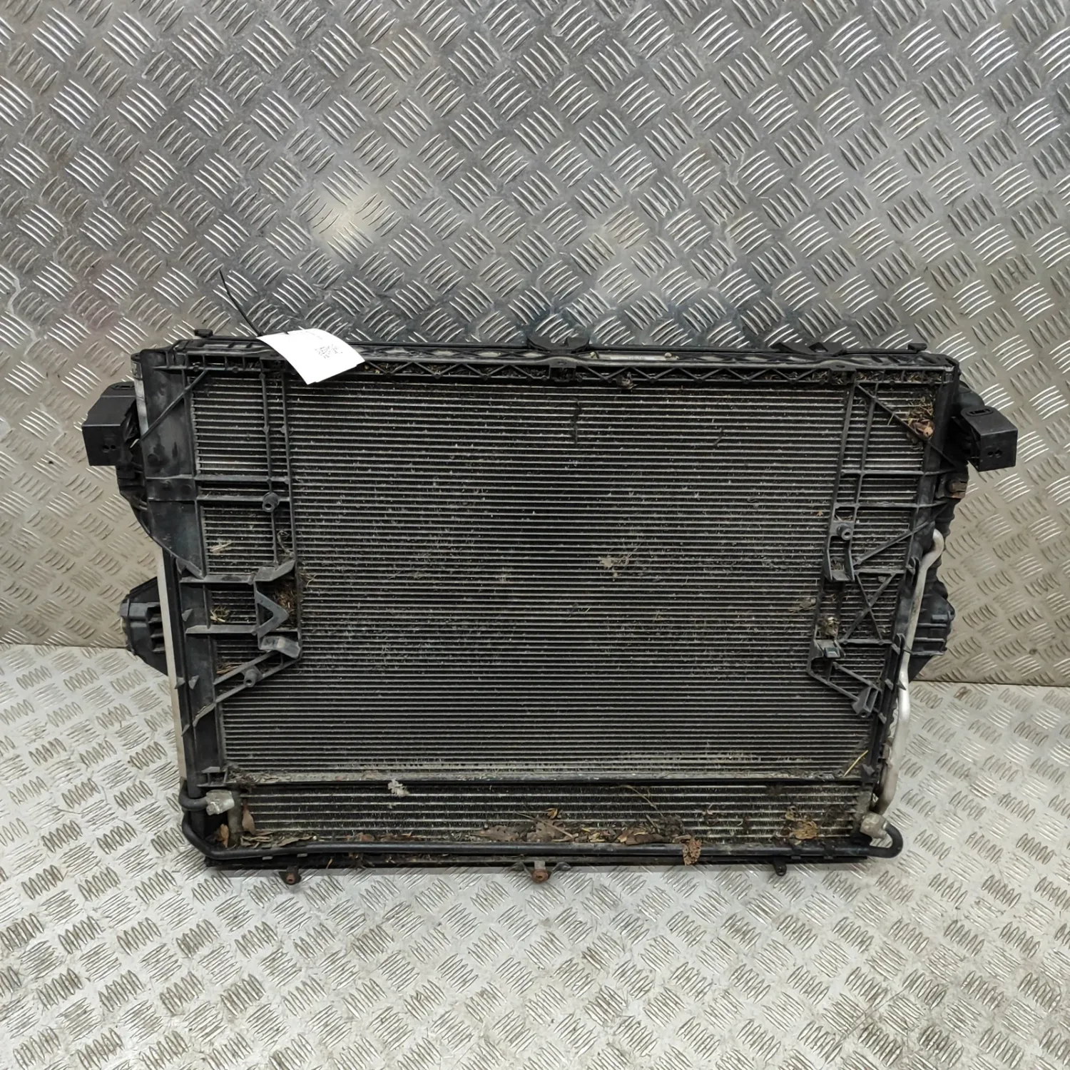 PORSCHE CAYENNE 92A Engine Cooling Radiator Set 95810613210 3.0D 180kw 2014
