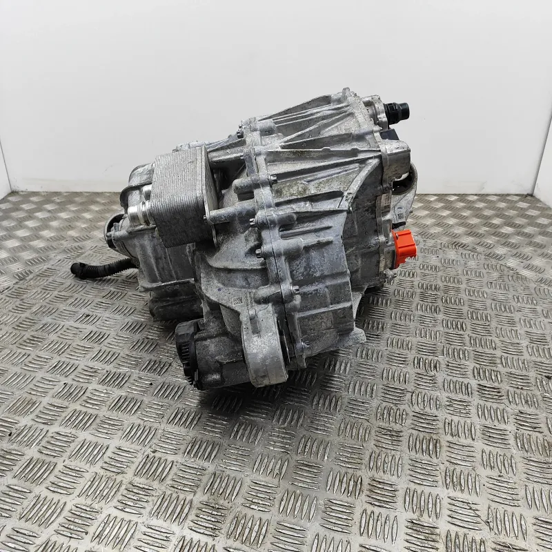 Tesla Model Y Front Engine Engine 1120960-20-G Electricity 2022 23668051