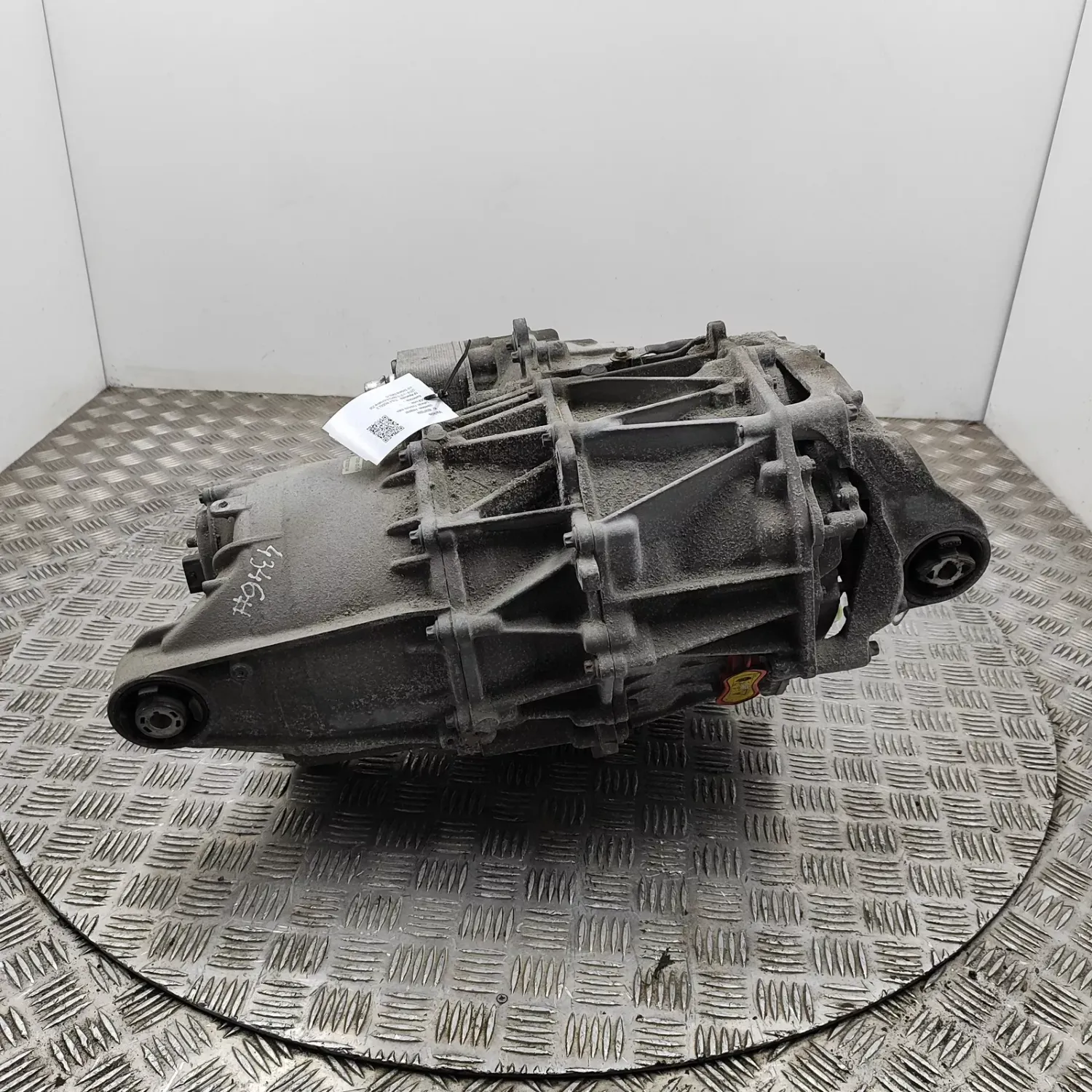 2019 Tesla Model 3 1120990-00-F 258kw Rear Electric Motor 23879284