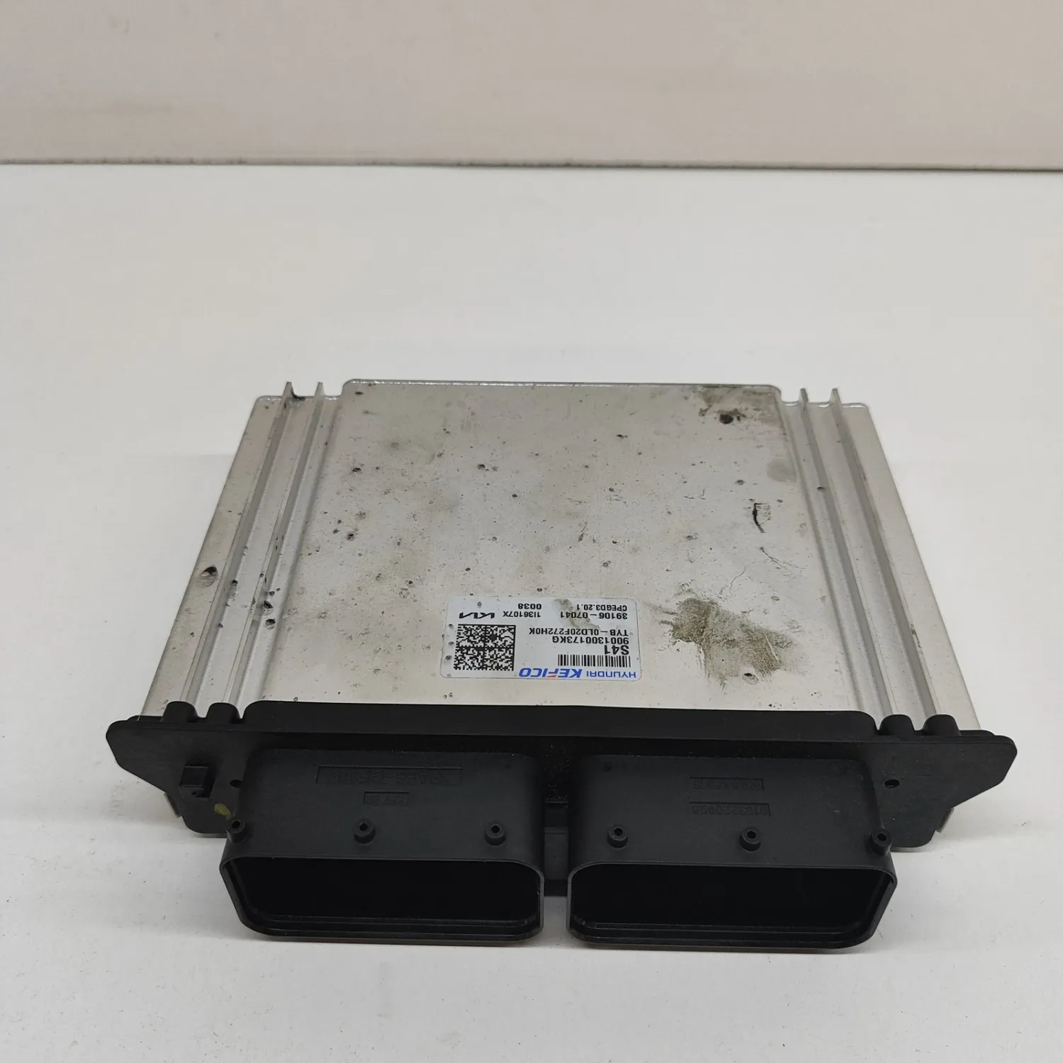 KIA STONIC YB Engine Control Unit 39106-07041 1.00 Petrol 74kw