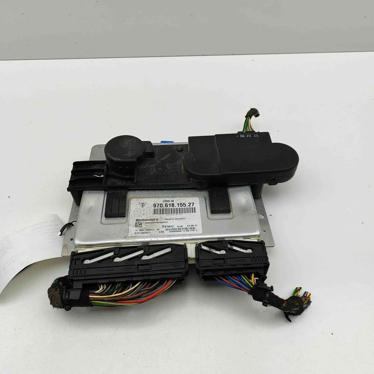 PORSCHE PANAMERA 970 Auto Leveling Suspension Control Unit 97061815527 32392059