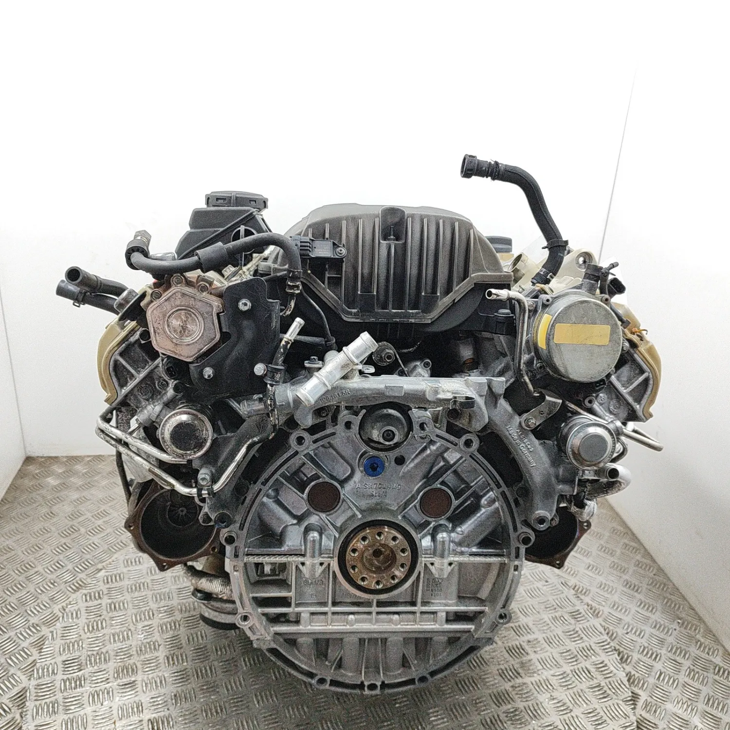 PORSCHE CAYENNE 92A Complete Engine Motor CYX 4.8 Petrol 419kw 2016 25607797