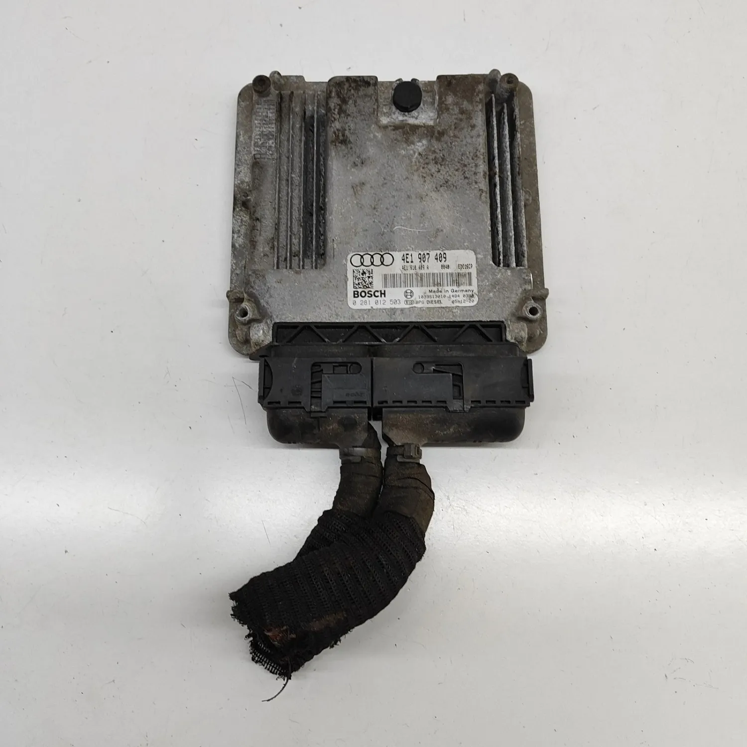 AUDI A8 D3 4E Engine Control Unit 4E1907409 4.2 Diesel 240kW 2006 30272351