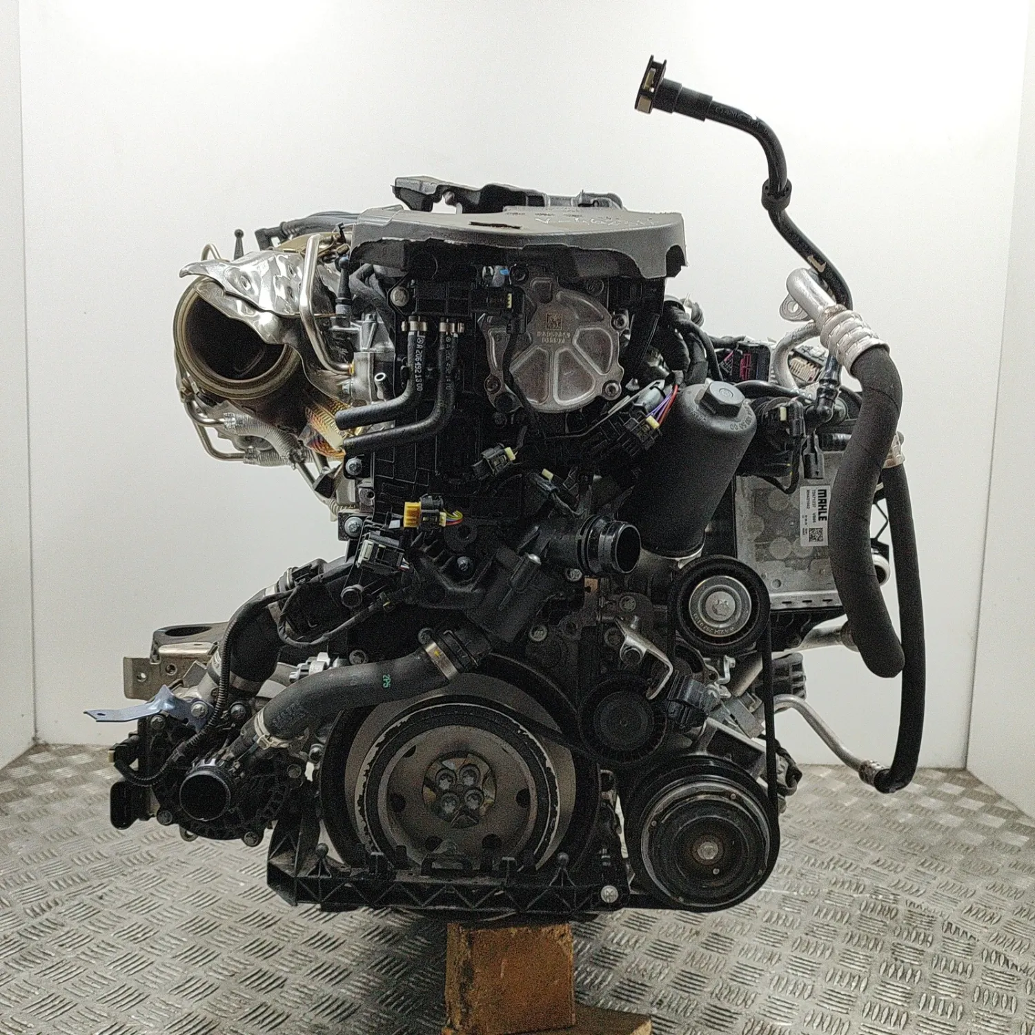MERCEDES-BENZ C W206 Komplettmotor 254.920 2.0Benzin 190kw 2023 27903235