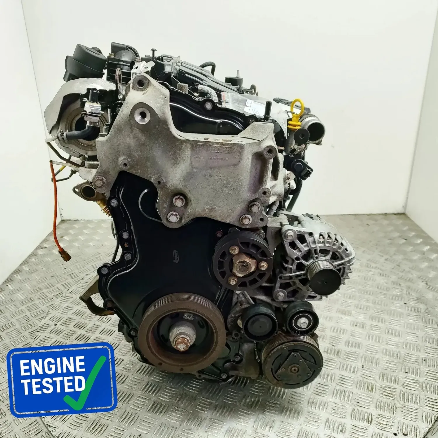 OPEL VIVARO Furgon Engine Motor R9M408 1.6 Diesel 66kw 2015 33364832