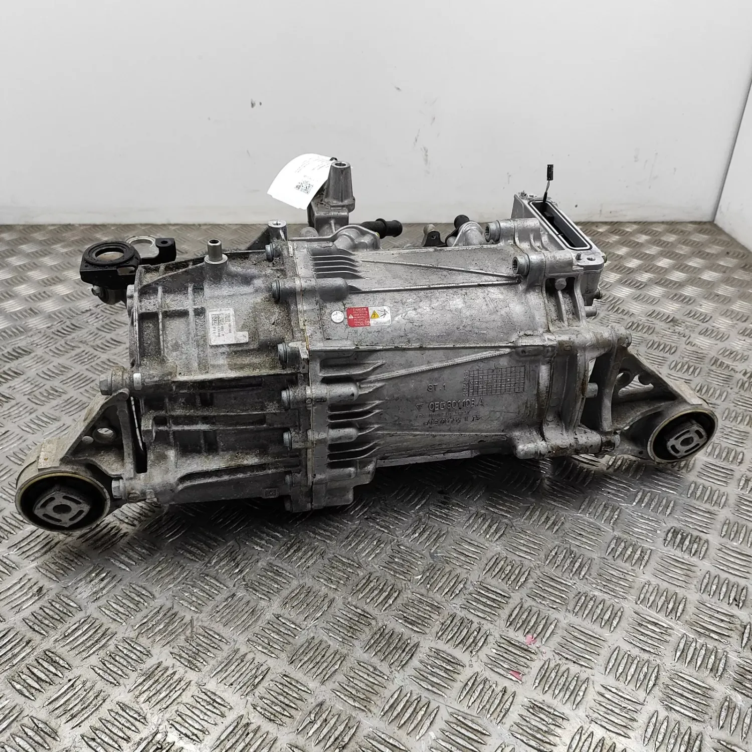 PORSCHE Taycan Cross Turismo Front Electric Engine Motor 0EG901103A 420kw 2022