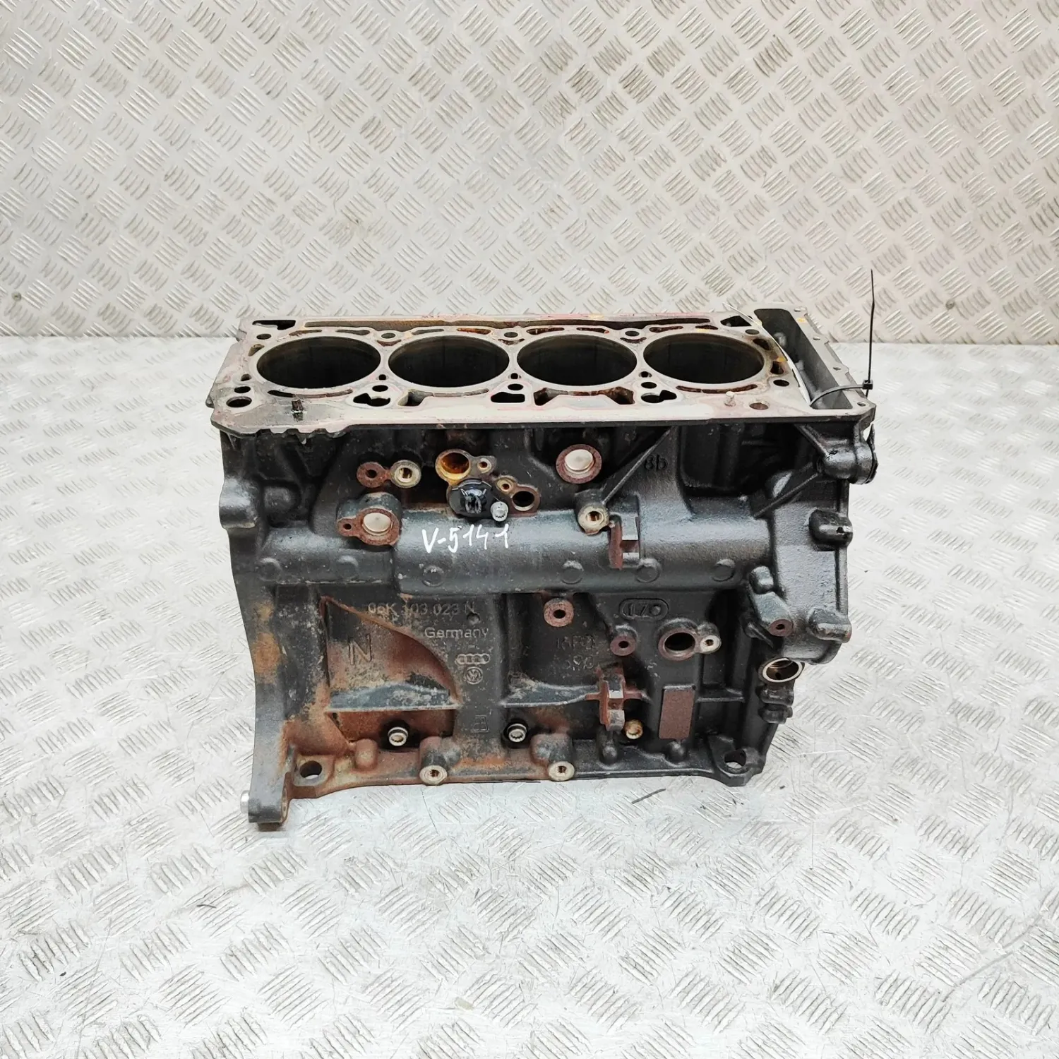 AUDI A5 F53 Engine Block 06K103023N 2.0 Petrol 140kw 2017 33598321