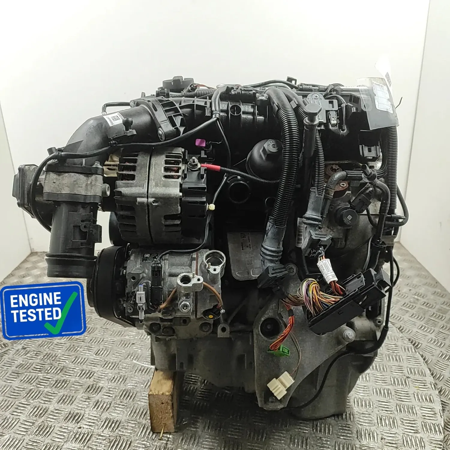 BMW 1 F20 Engine Motor N47D20C 2.0 Diesel 85kw 2014 33061111