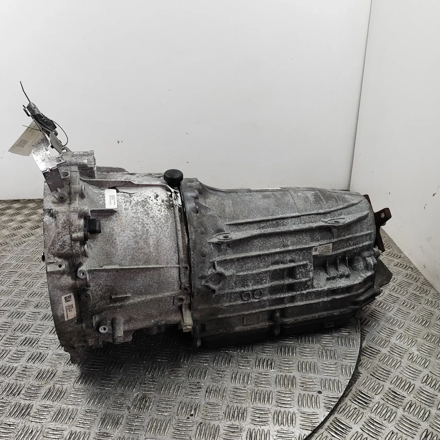 MERCEDES-BENZ C W205 Automatic Gearbox 724.295 2.0 Hybrid 205kW 2016 30643821