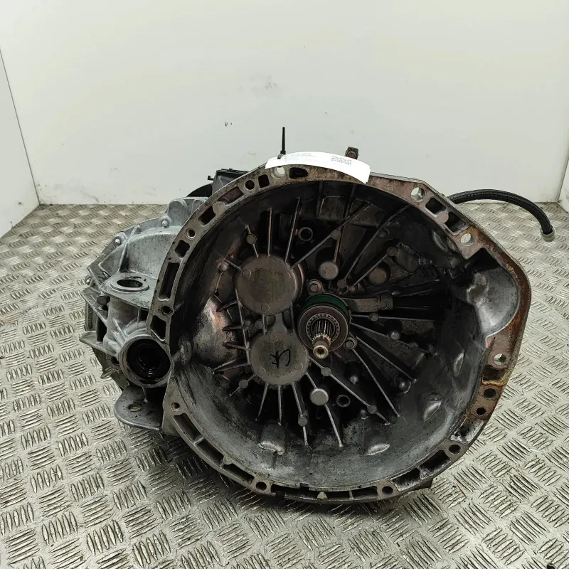 RENAULT MASTER MK3 Furgon FV 6 Speed Manual Gearbox PF6066 2.3 Diesel 132kW 2023