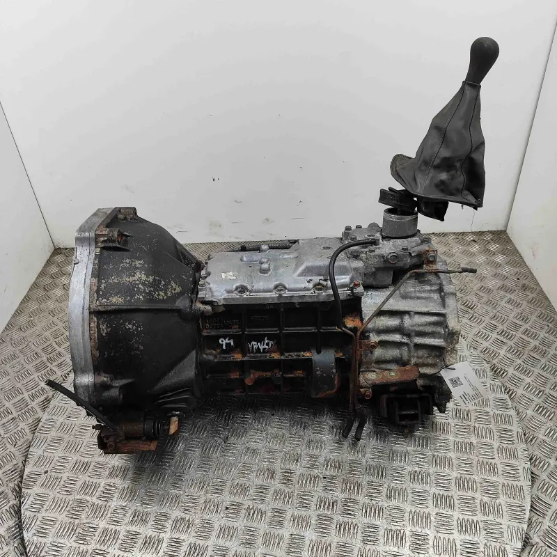 NISSAN PATROL GR V Wagon Y61 Gearbox FS5R50B 3.0 Diesel 118kw 2002 32066894