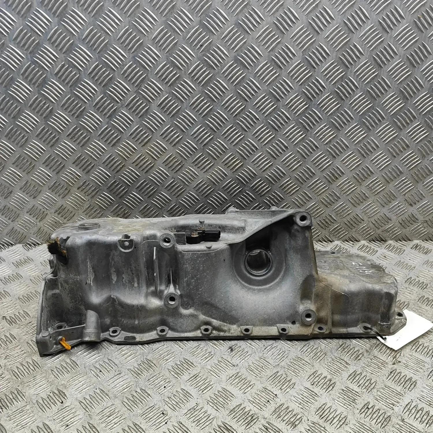 BMW 7 G11 Engine Oil Pan 8588635 3.0 Diesel 155kW 2017 33594274