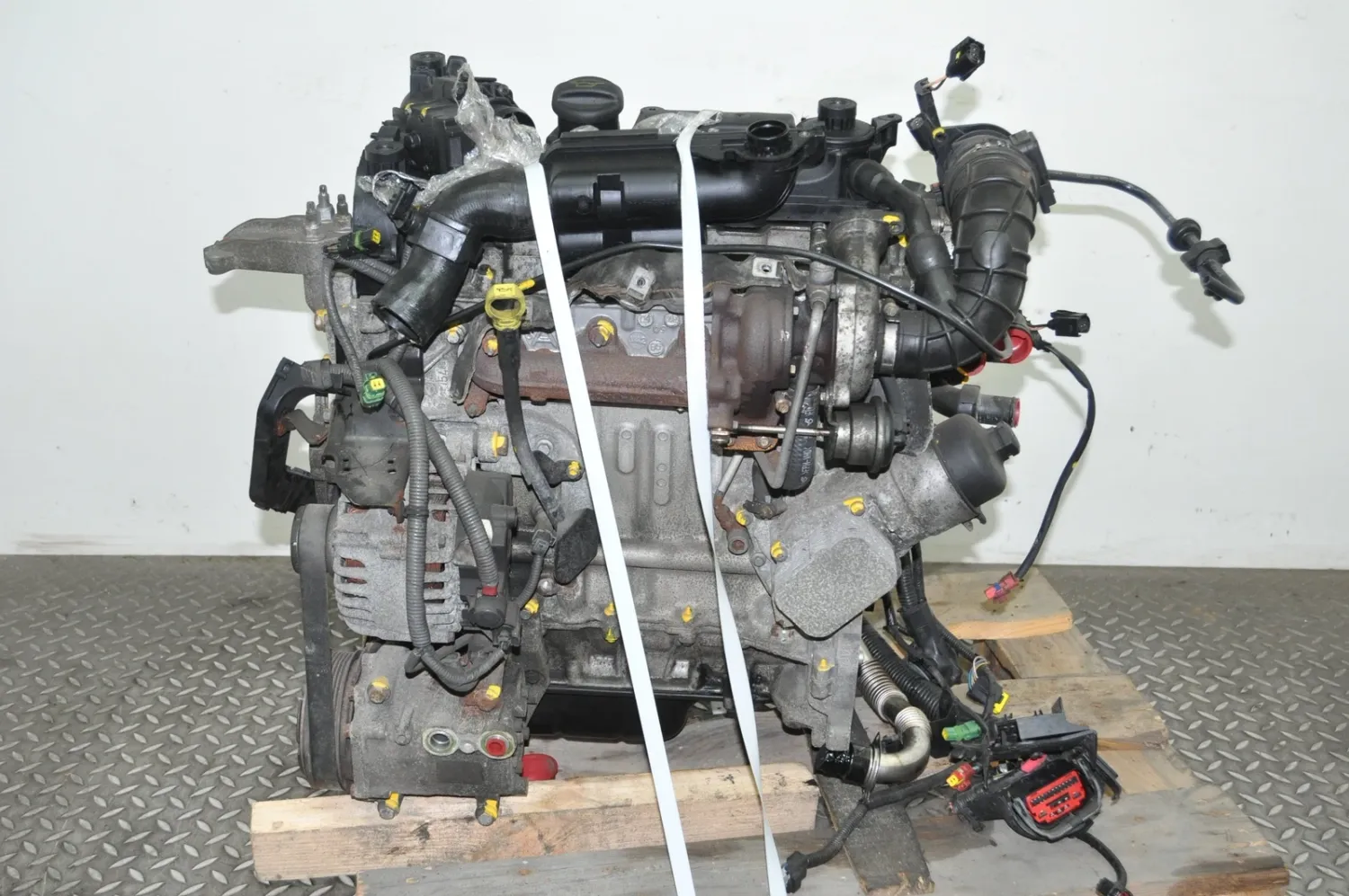 Ford Fiesta Engine Motor F6JD 1.4 Diesel 50kW 1.4 TDCi 2010 RHD 1804041